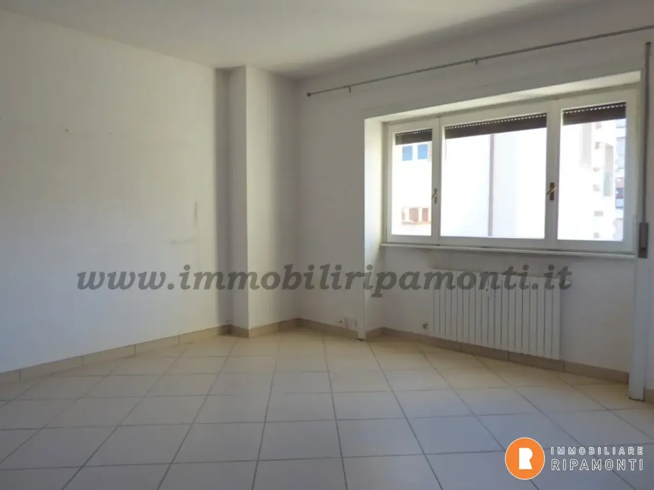 Ufficio in Corso Martiri della Libertà, Lecco, {3} - Foto 2