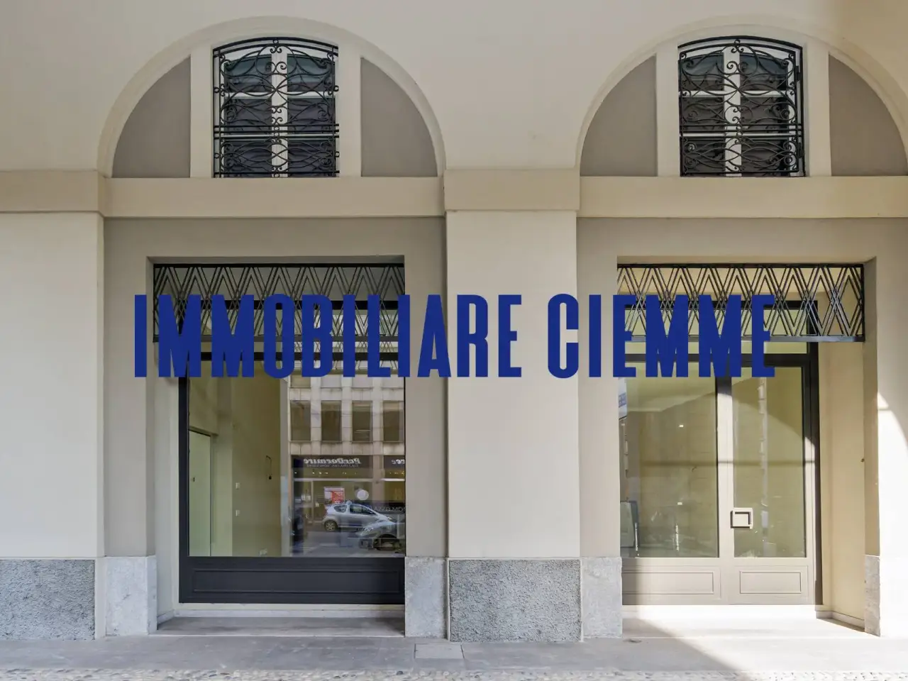 Negozio in Corso Martiri della Liberazione 53, Lecco, {3} - Foto 1