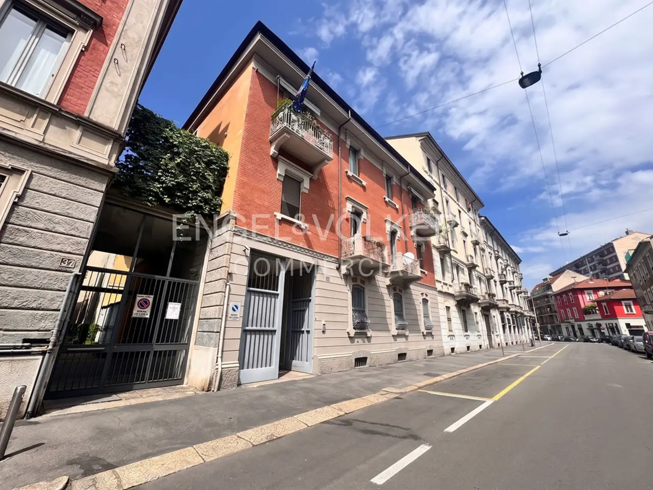 Ufficio in Via Carlo Poerio, Milano, {3} - Foto 1