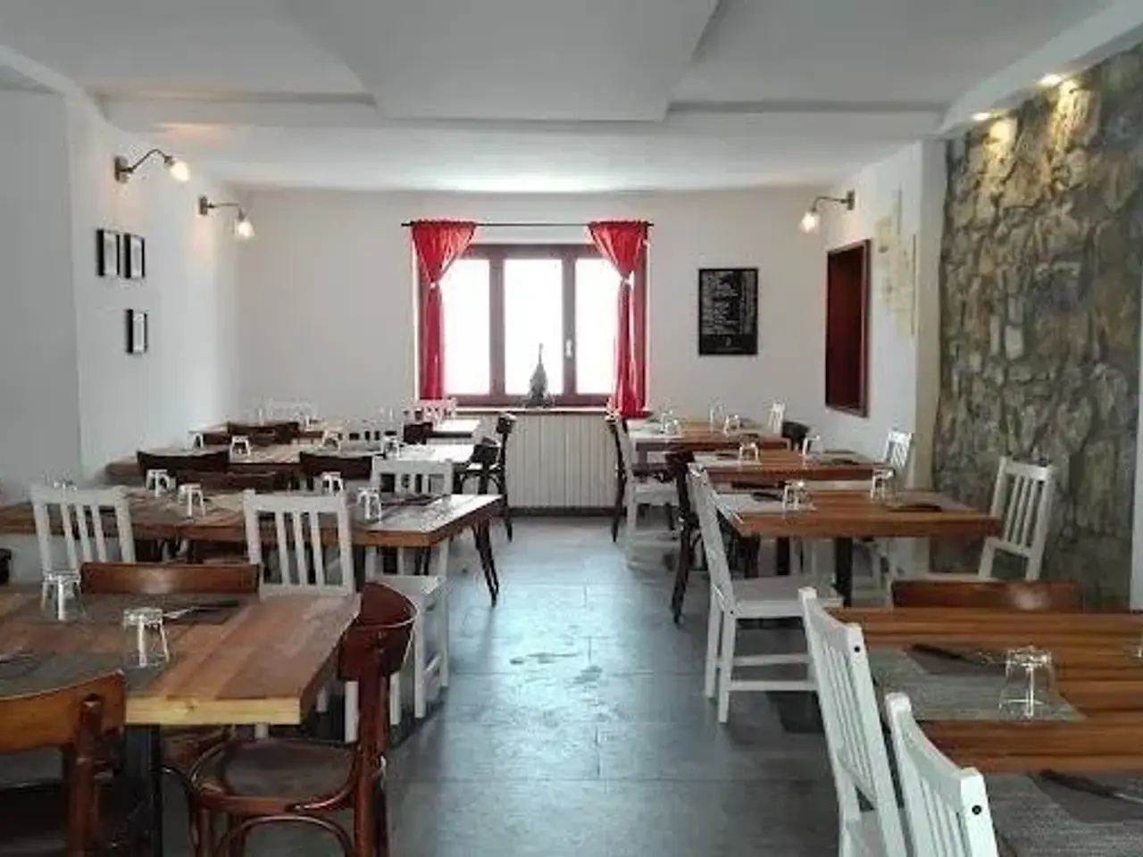 Ristorante in Via Escursionisti, 23821 Abbadia Lariana
, Abbadia Lariana, {3} - Foto 2