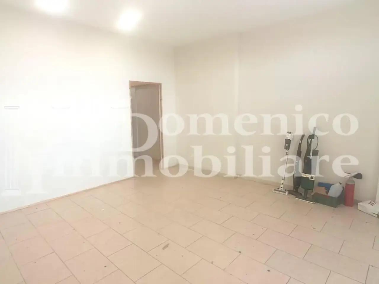 Laboratorio in , Vicopisano, {3} - Foto 1