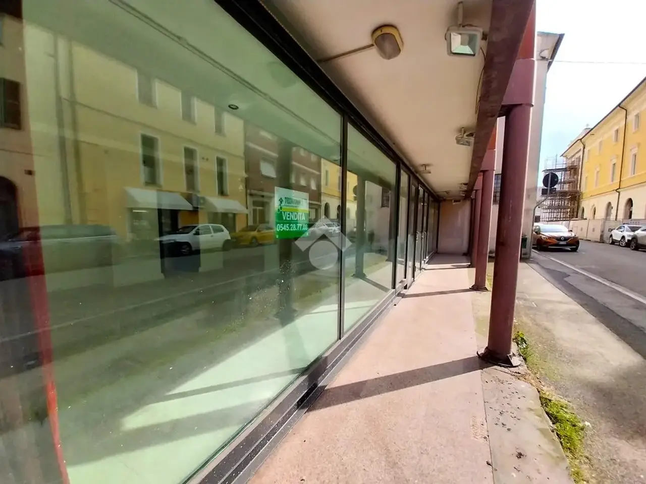 Negozio in Via Risorgimento 1, Lugo, {3} - Foto 2