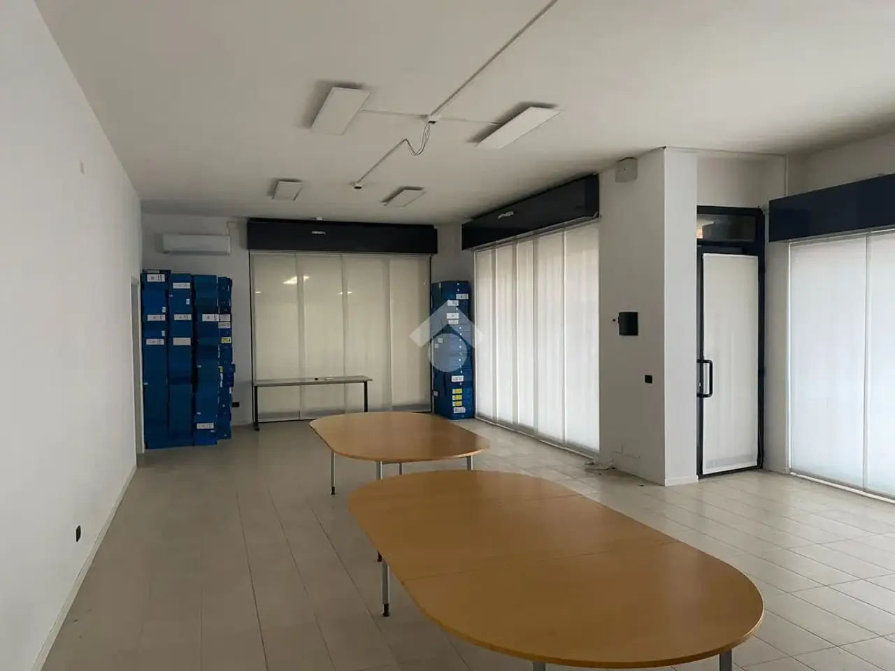 Negozio in Via Villaggio Giovanni Paolo II 65, Marostica, {3} - Foto 1