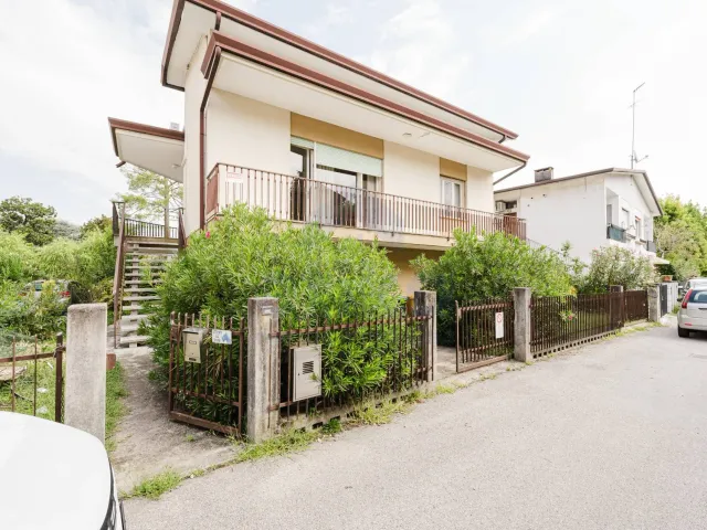 Detached house in Via Isonzo 1, Treviso - Photo 1