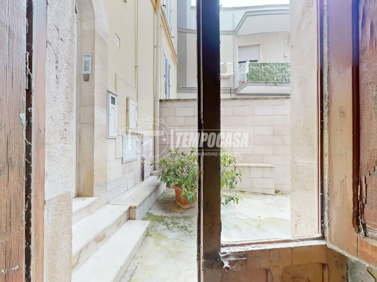 Magazzino in Via Rossini 19, Rutigliano, {3} - Foto 2