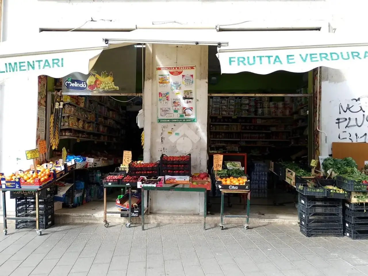 Negozio in Via Taurasia 00, Roma, {3} - Foto 1