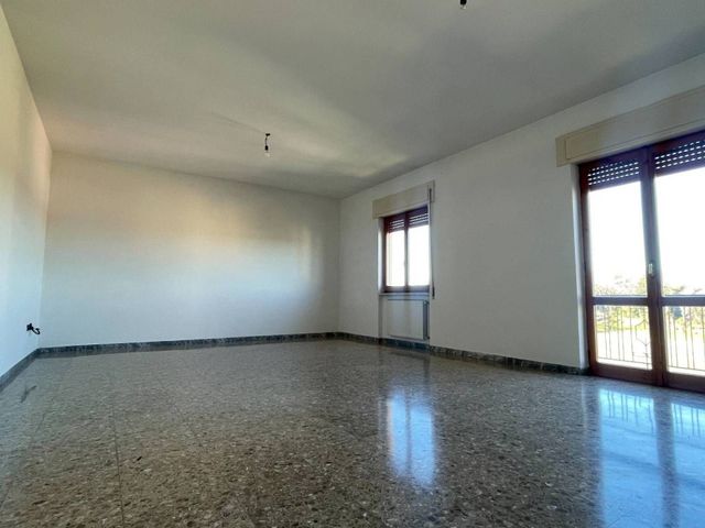 3-room flat in Via Italo Raulich, Fiumicino - Photo 1