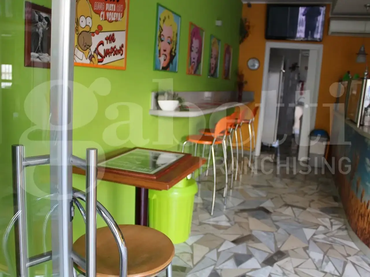 Negozio in Via Luigi Settembrini 134, Canosa Di Puglia, {3} - Foto 2