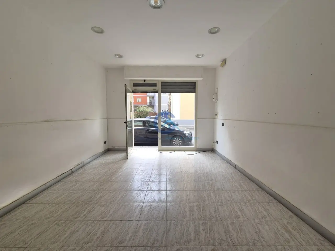 Negozio in Via Murano 7, Catanzaro, {3} - Foto 2