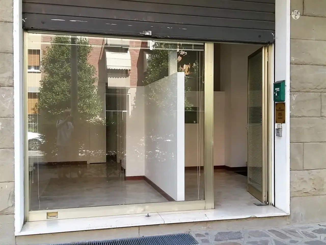 Negozio in Via Pasubio, Bologna, {3} - Foto 2