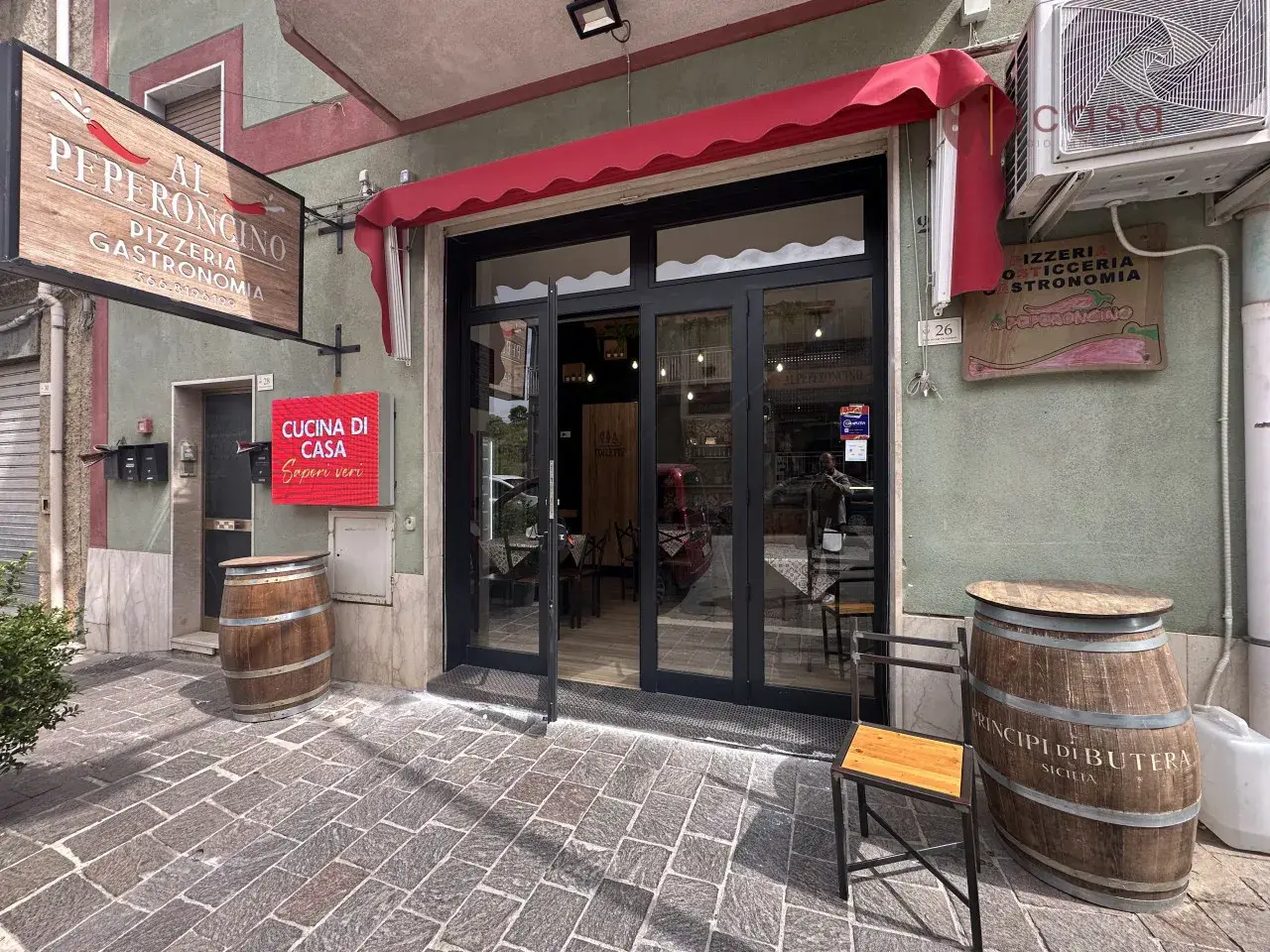 Gastronomia in Via Alcide De Gasperi 26, Lascari, {3} - Foto 1