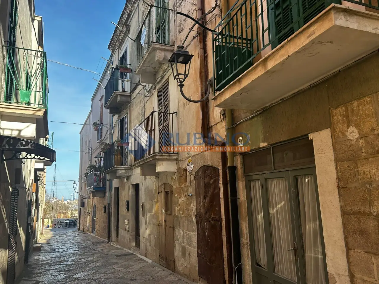 Palazzina commerciale in , Barletta, {3} - Foto 1