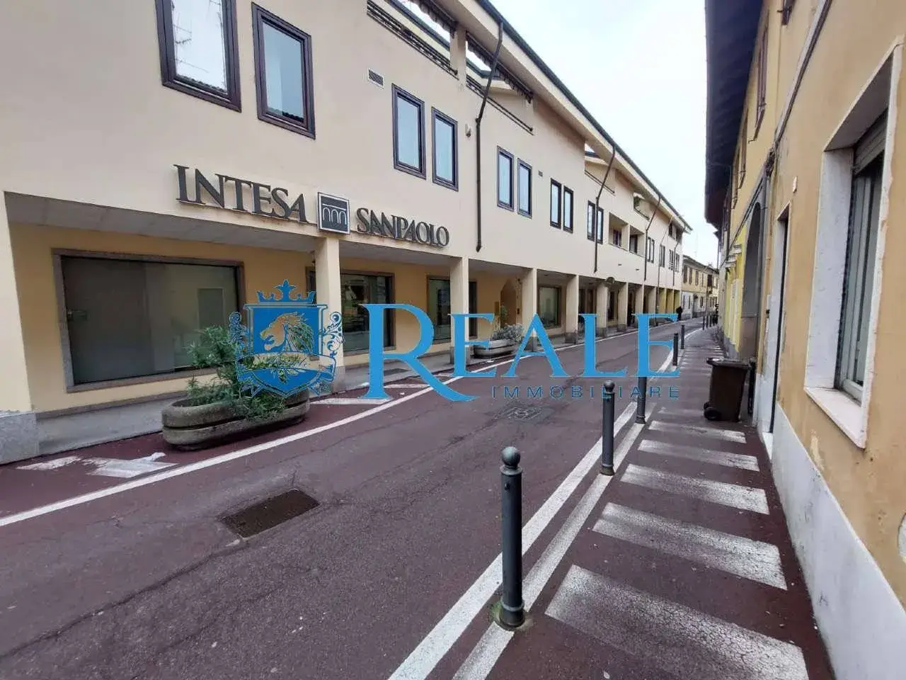 Negozio in Via Volta, Magenta, Magenta, {3} - Foto 1