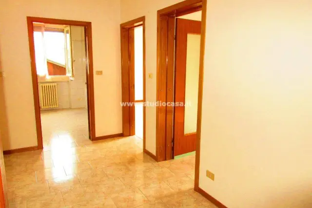 3-room flat, Costa Volpino - Photo 1