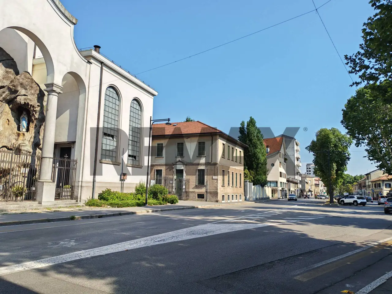 Ufficio in Piazza Manzoni 14, Busto Arsizio, {3} - Foto 1