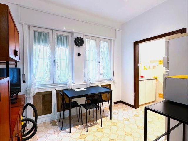 3-room flat in Via Santa Maria in Organo 18, Verona - Photo 1