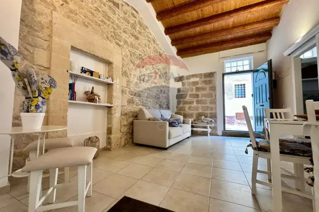 Casa indipendente in Via Chiasso Pilieri 3, Ragusa - Foto 1