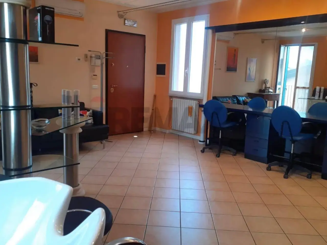 Negozio in Via Andrea Costa 16, Asola, {3} - Foto 1
