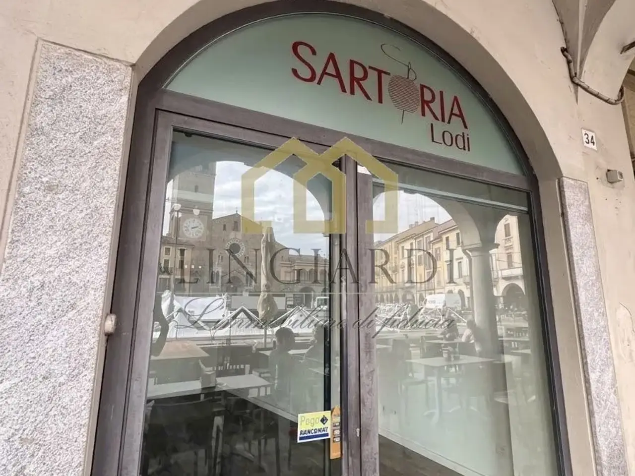 Negozio in Piazza della Vittoria 33, Lodi, {3} - Foto 2
