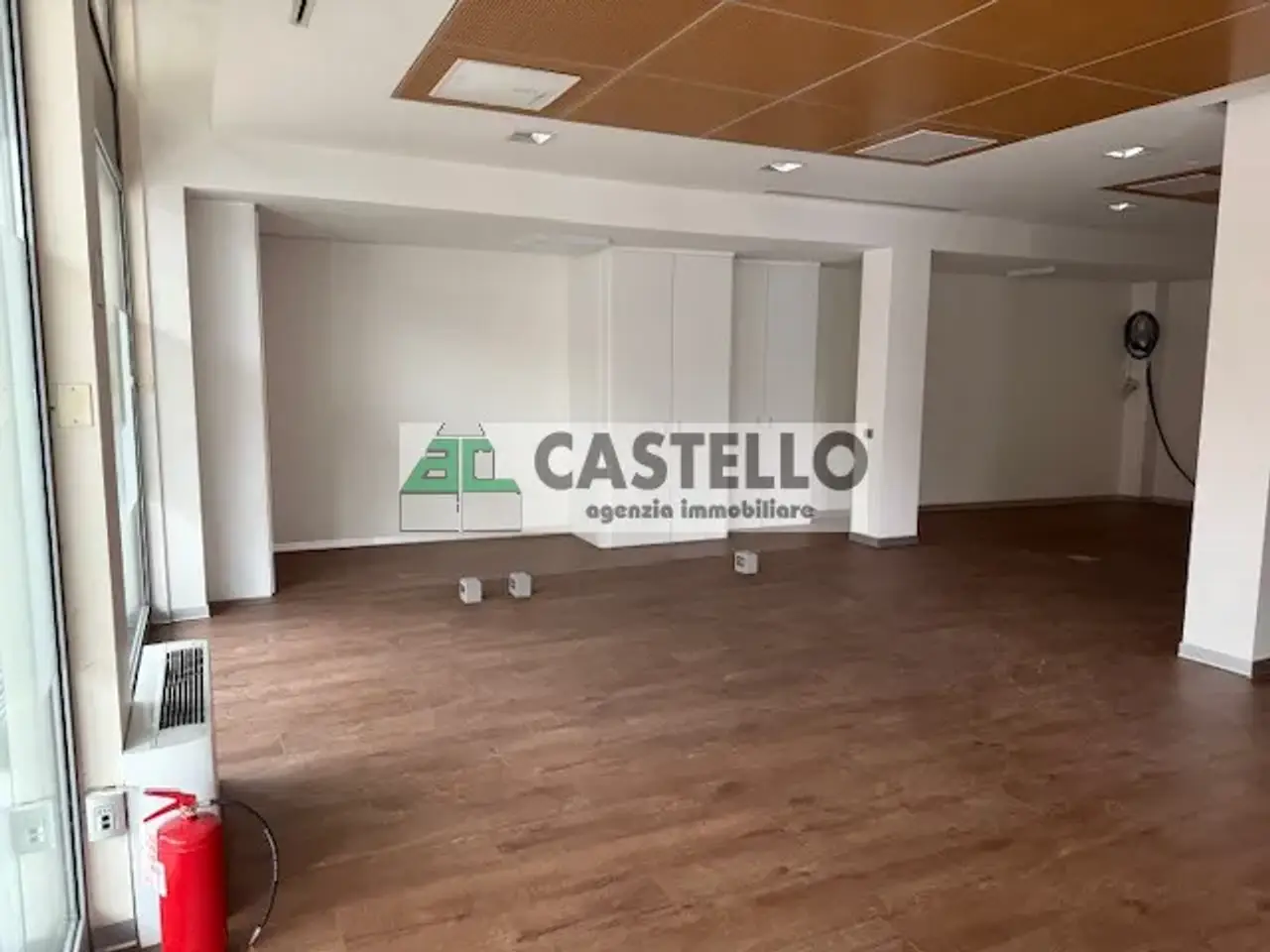 Negozio in Piazzale Castagnara, Cadoneghe, {3} - Foto 1