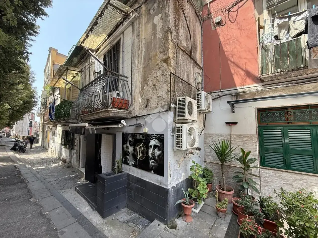 Negozio in Corso Amedeo di Savoia 211, Napoli, {3} - Foto 1
