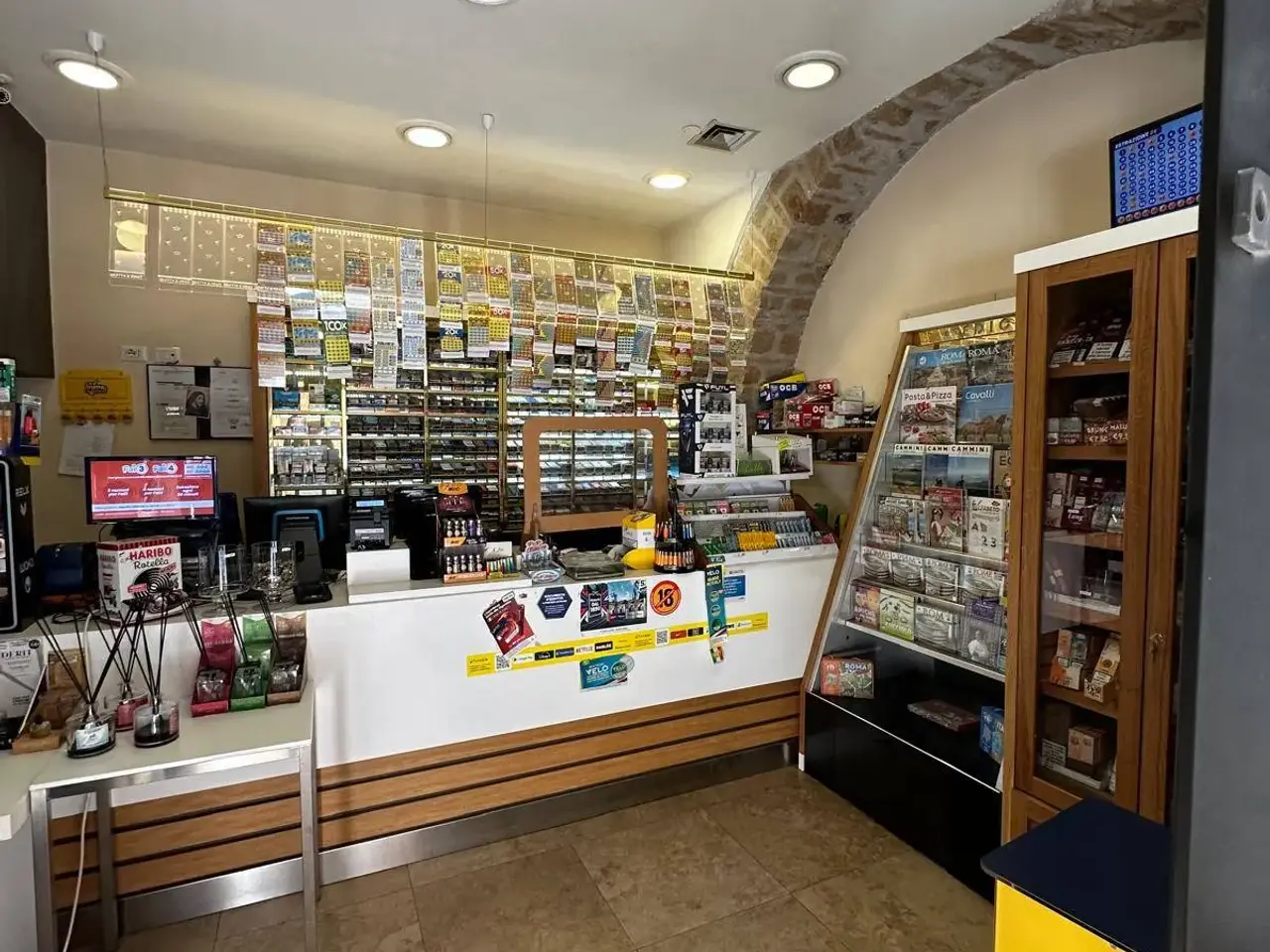 Negozio in Via Labicana 66/68, Roma, {3} - Foto 2