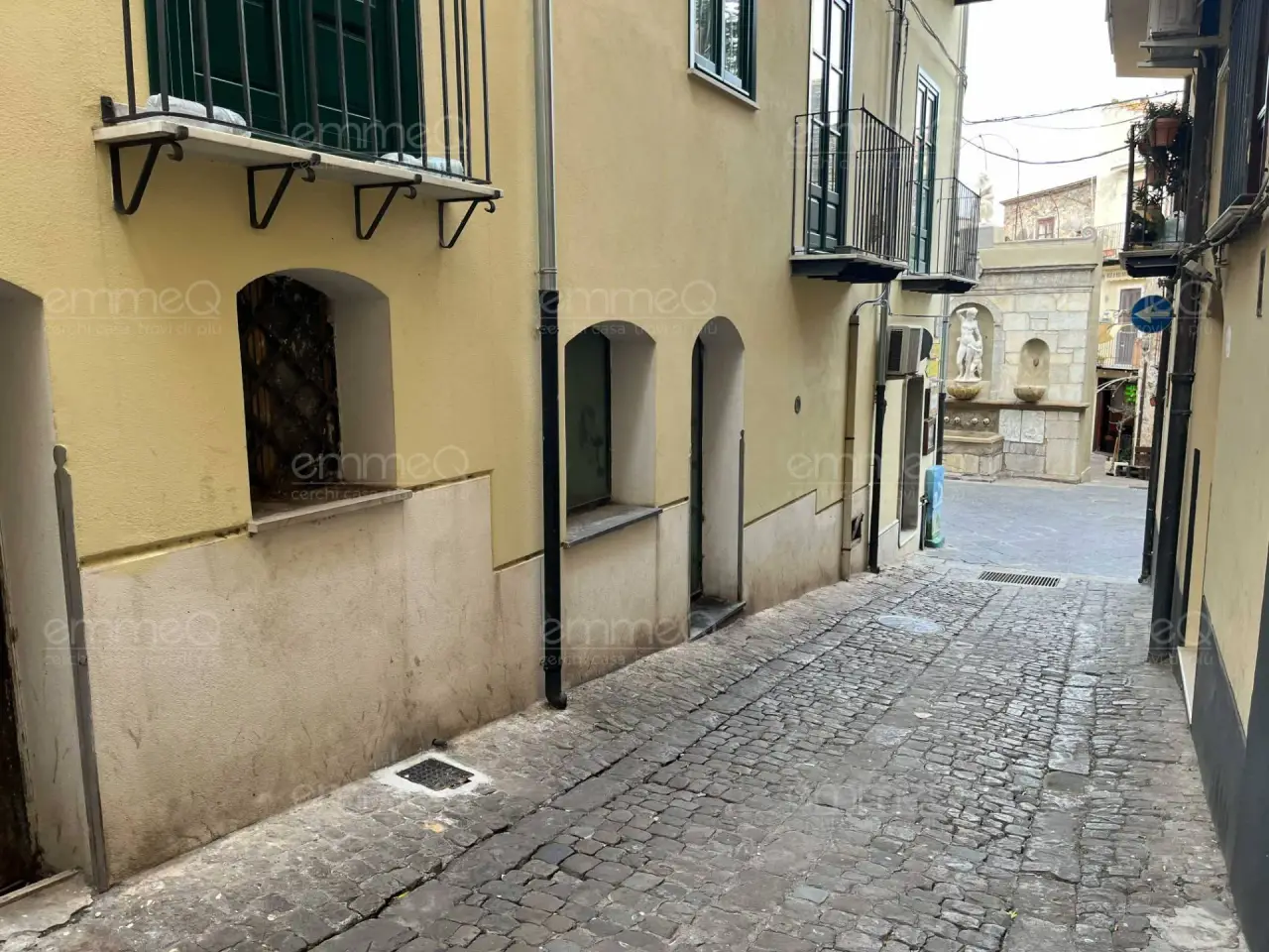Negozio in Via Turrisi 27, Castelbuono, {3} - Foto 2