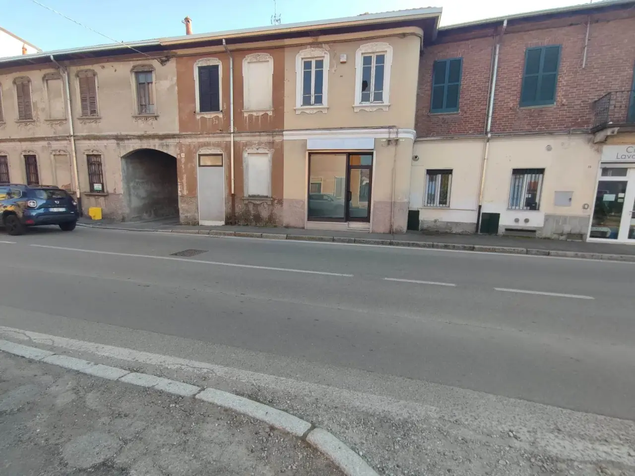 Negozio in Via Dante Alighieri, 21054 Fagnano Olona Va, Italia, Fagnano Olona, {3} - Foto 1