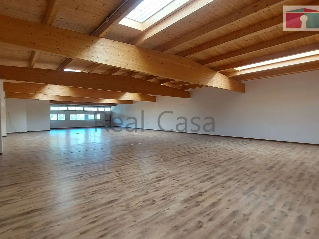 Palazzina commerciale in Via Emilia Ovest, Modena, {3} - Foto 1