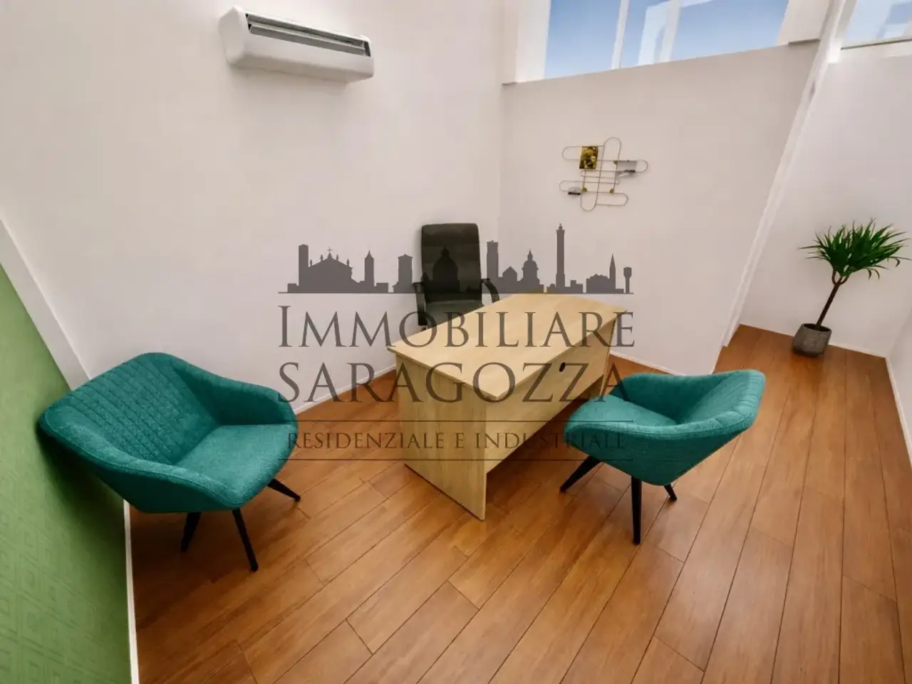 Negozio in Piazza Belluno 4, Bologna, {3} - Foto 1