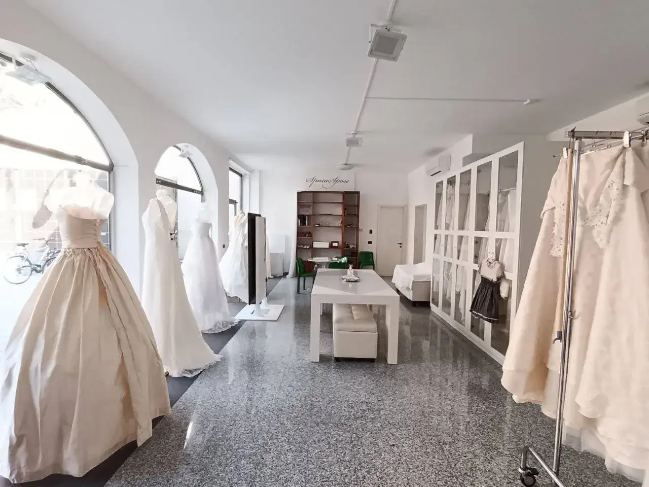 Negozio in Corso Vittorio Emanuele II 208, Piacenza, {3} - Foto 1
