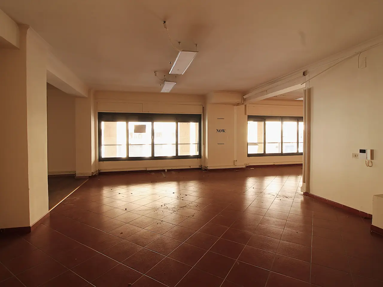 Azienda in Piazzale Ungheria 58, Palermo, {3} - Foto 1