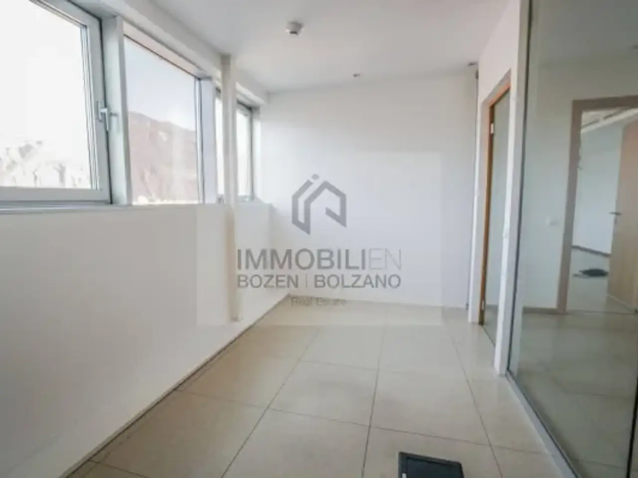Ufficio in Piazza Fiera 1, Bolzano, {3} - Foto 2