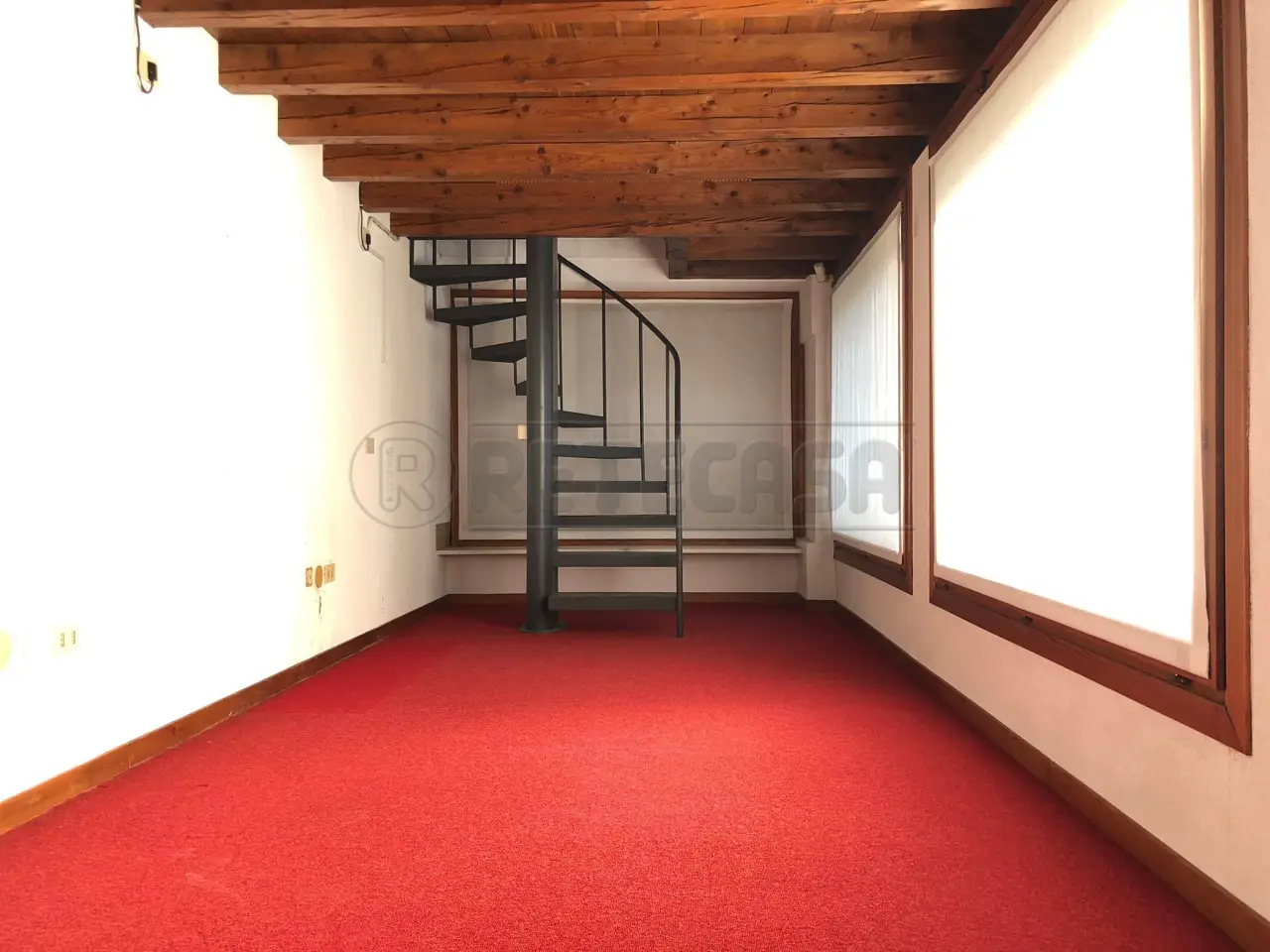 Ufficio in , Bassano Del Grappa, {3} - Foto 1