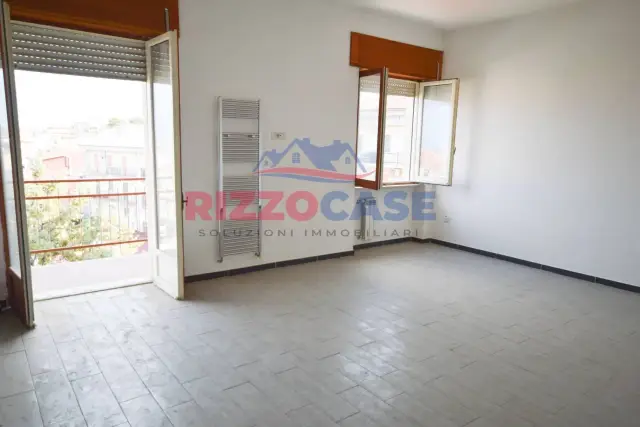 Trilocale in Via Savastano 82, Crosia - Foto 1