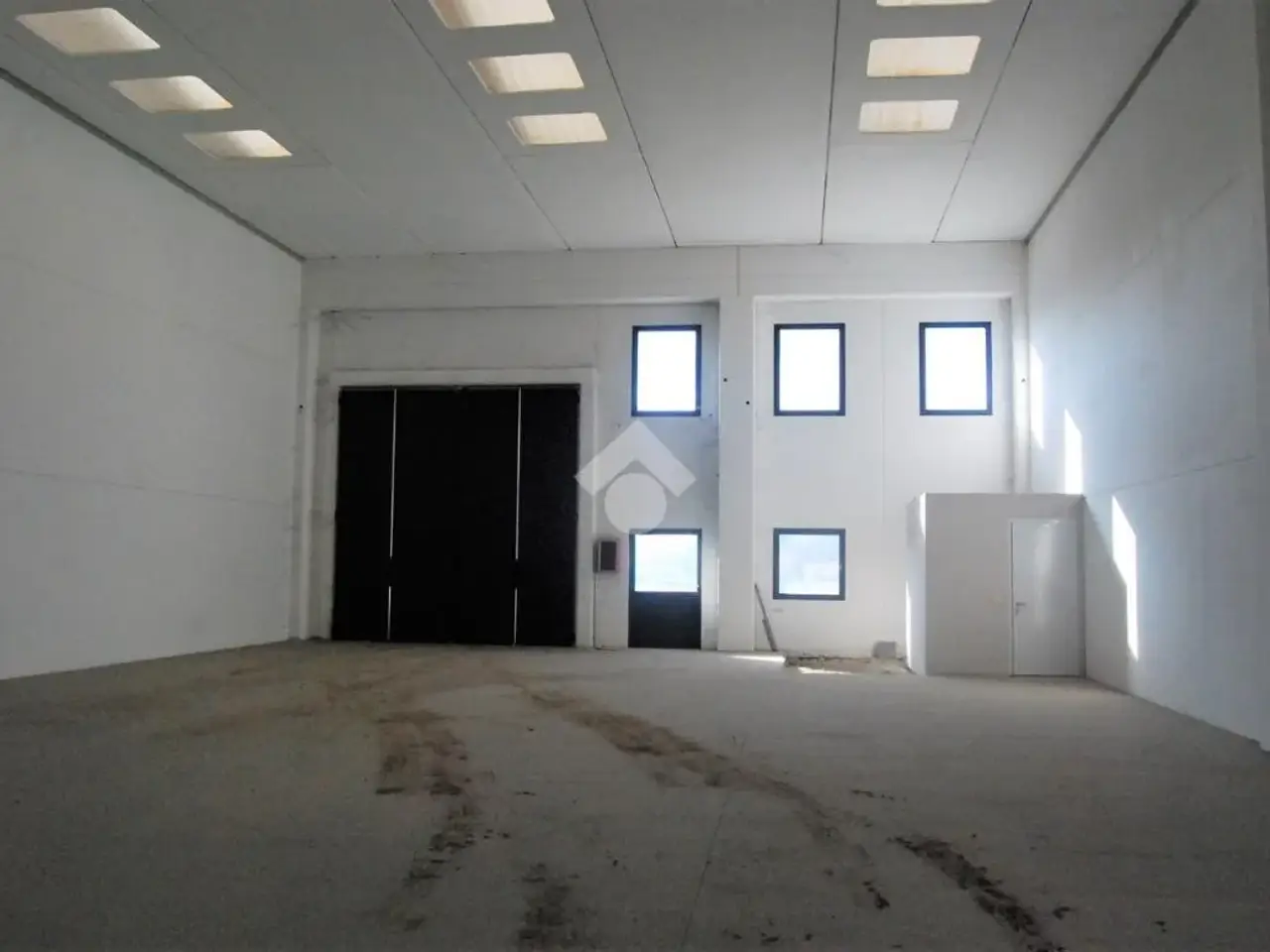 Capannone in Via Locatelli 64, Martinengo, {3} - Foto 1