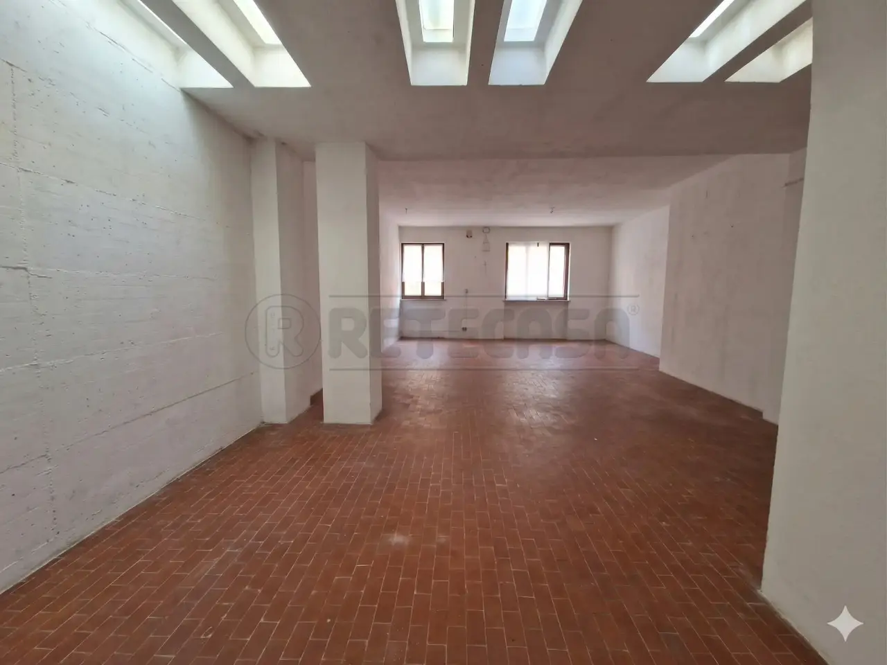 Magazzino in Via Gaspare Aselli, Cremona, {3} - Foto 1