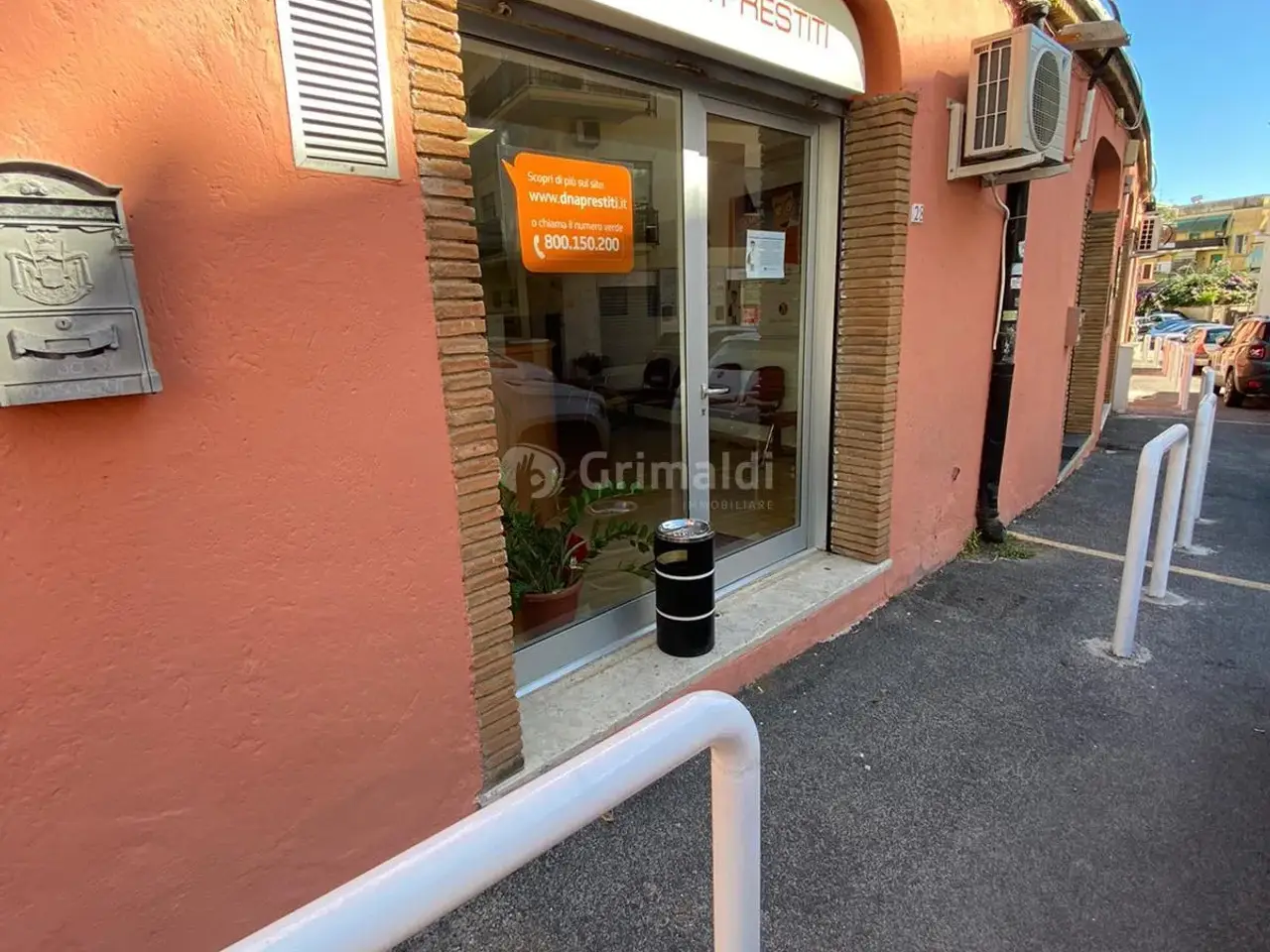 Negozio in Via Francesco Breschi 28, Anzio, {3} - Foto 2