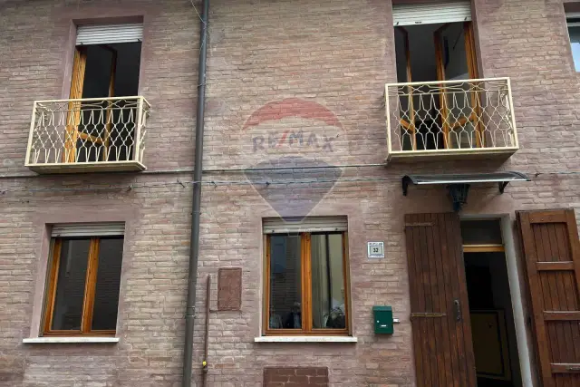 Appartamento in Via Garibaldi 32, Valsamoggia - Foto 1