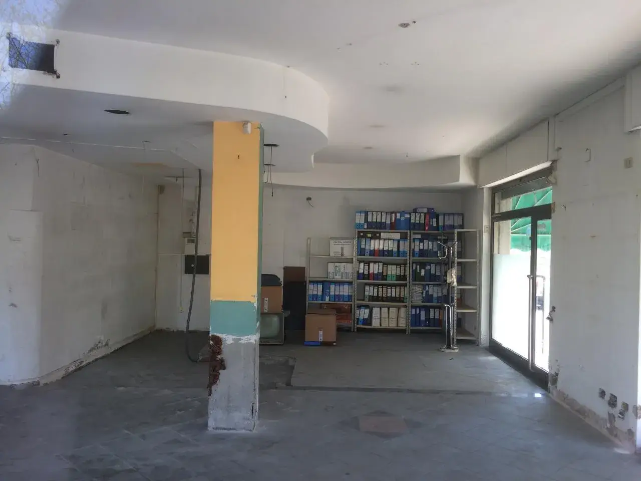 Esercizio commerciale in Via Fiorentina 56, Pisa, {3} - Foto 2