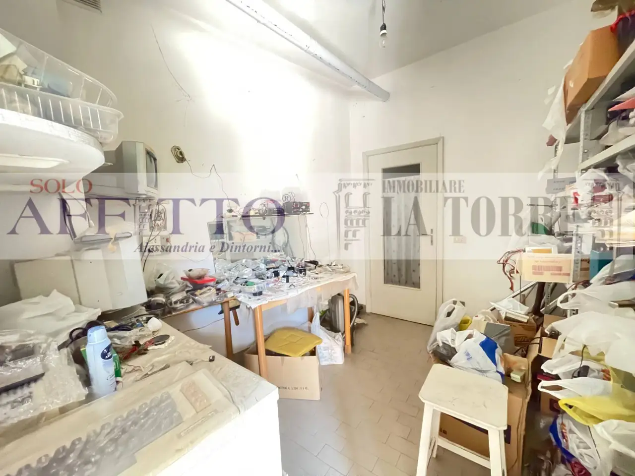 Magazzino in Via Felice Cavallotti, Valenza, {3} - Foto 1