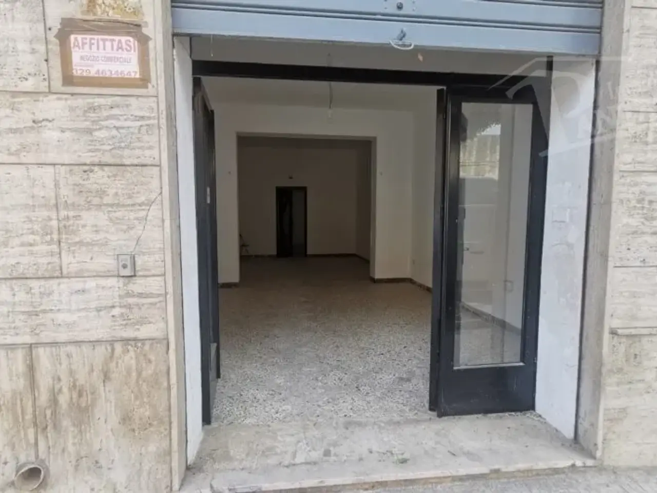 Esercizio commerciale in 
Corso Gramci									, 
Marsala									, Marsala, {3} - Foto 1