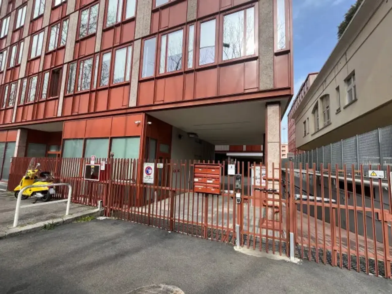 Ufficio in Via Casilina 1/3, Roma, {3} - Foto 2