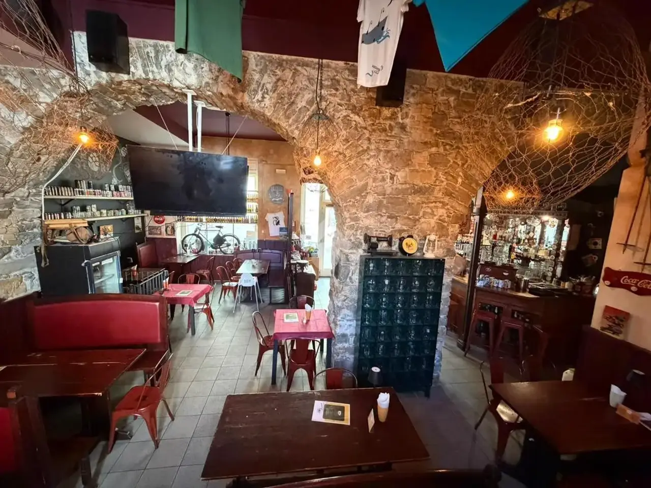 Negozio in Via Felice Venezian 24, Trieste, {3} - Foto 2