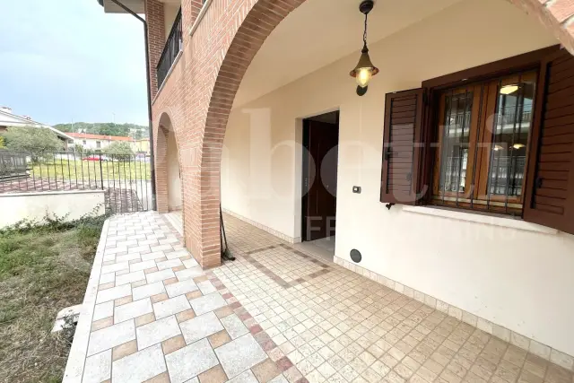 Villa in vendita, Via Arturo Toscanini Snc, Isernia - Foto 1