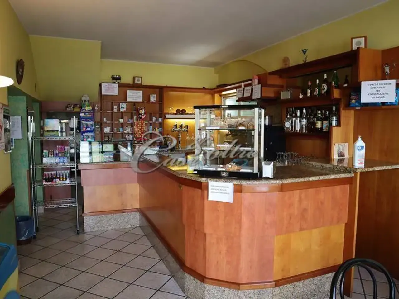 Esercizio commerciale in Via Risorgimento 18, Cermenate, {3} - Foto 2