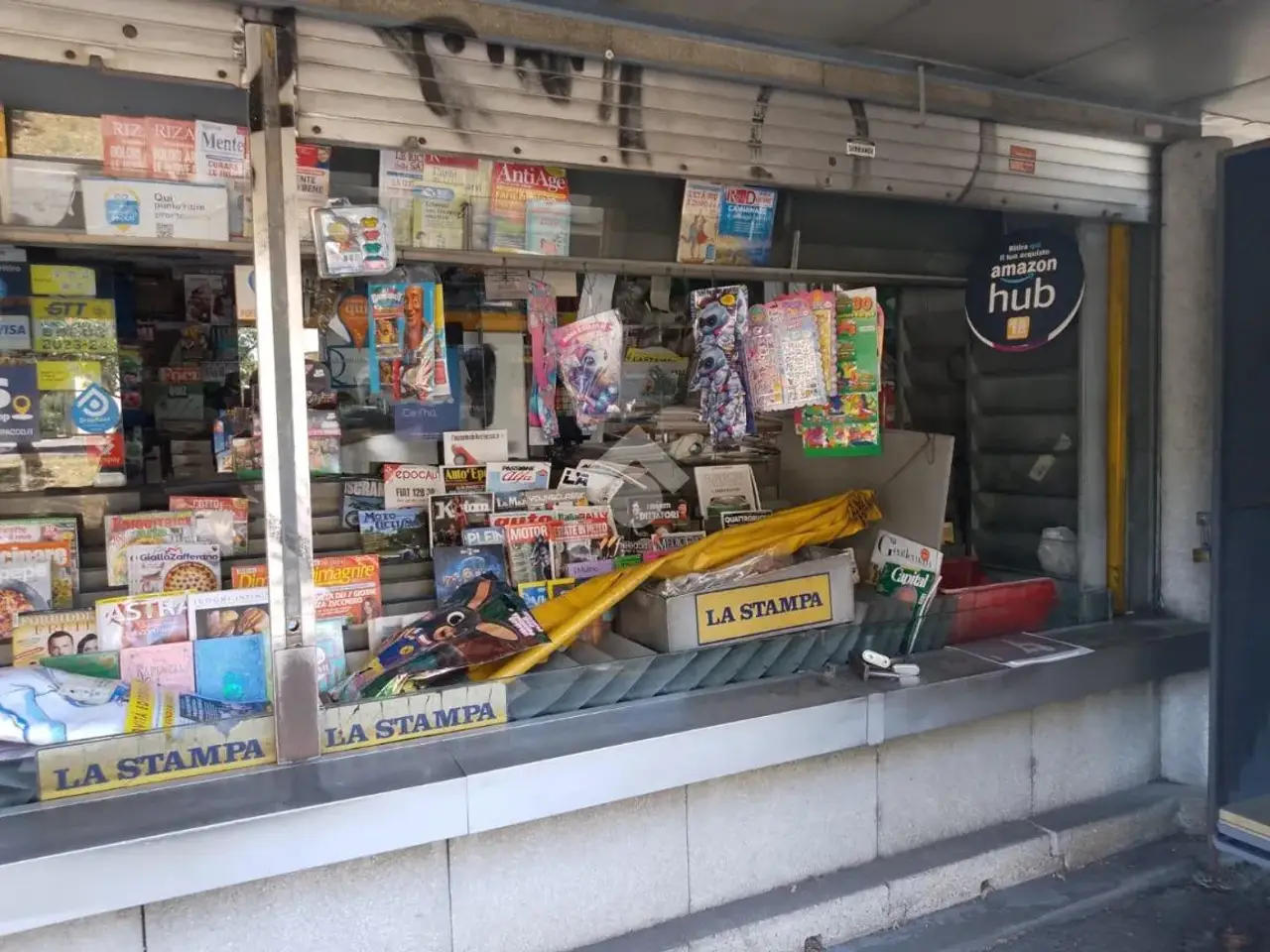 Negozio in Via Onorato Vigliani 33, Torino, {3} - Foto 2