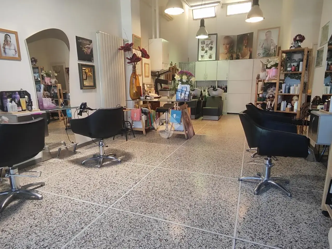 Negozio in Via Zacconi 8, Bologna, {3} - Foto 2