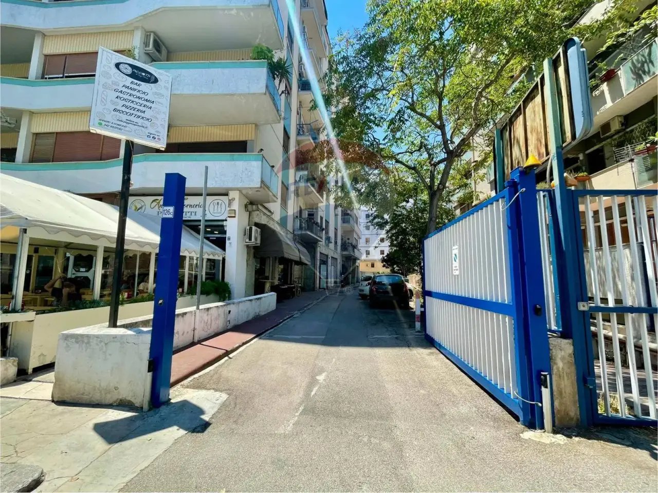 Negozio in Via Giuseppe Sciuti 126, Palermo, {3} - Foto 1