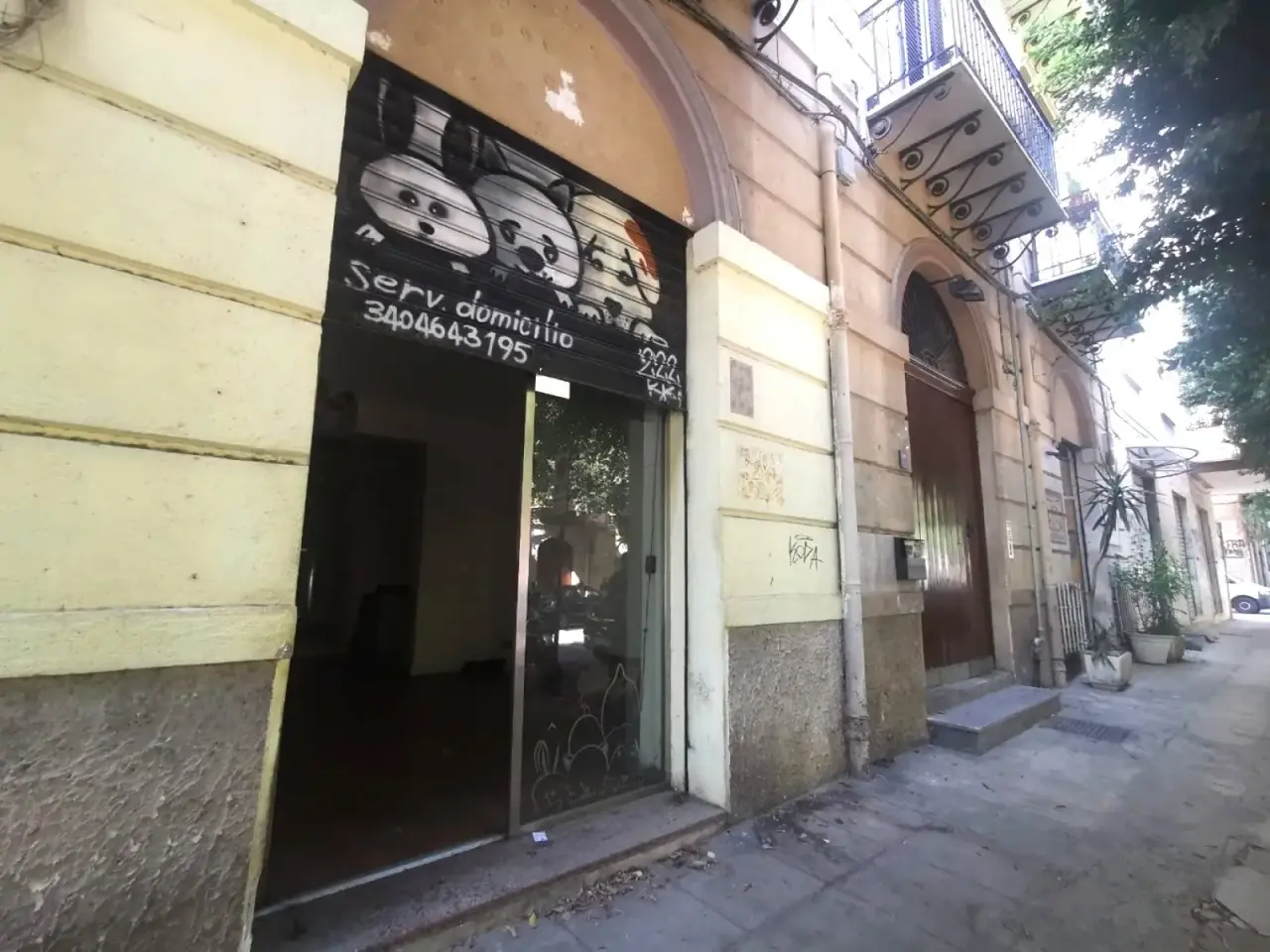 Negozio in Via Sammartino 58, Palermo, {3} - Foto 1